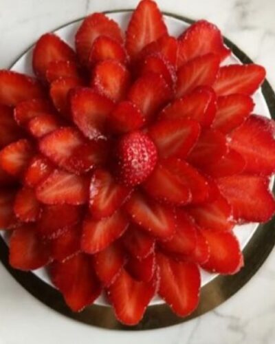 Strawberry cake