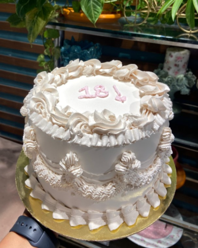 Custom Cake - Victorian Vintage