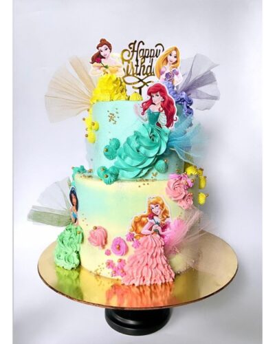 custom cakes for babies and kids
